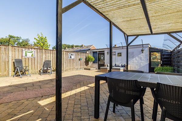 Medium property photo - Rembrandtstraat 112, 3262 HS Oud-Beijerland